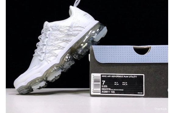 AQ8811-100 RUN REFLECT SILVER VAPORMAX AIR WHITE (W) UTILITY 0810